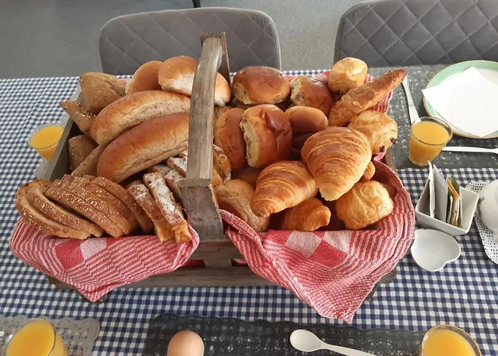 D'hotes Beesel Bed & Breakfast Reuver